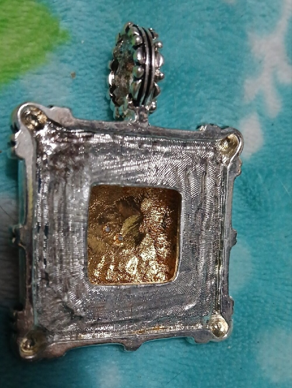 Vintage Roman Pendant Ribbed Gold And Silver Tone Roman Jewelry View 3